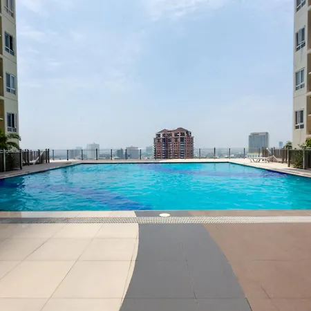 Staycation In Quezon City