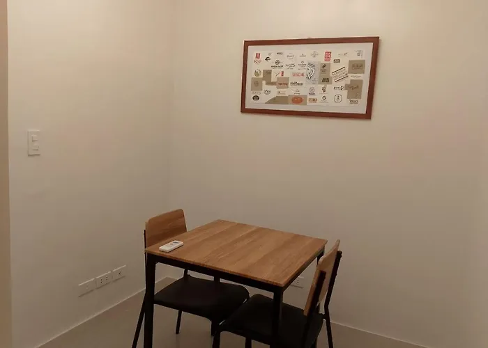 Staycation In Quezon 公寓式飯店